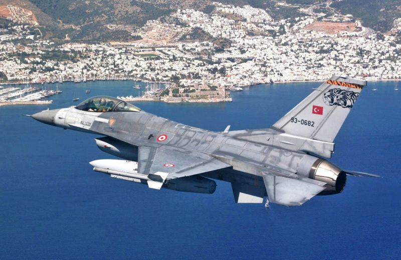 Συνεχίζονται οι παραβιάσεις στο Αιγαίο