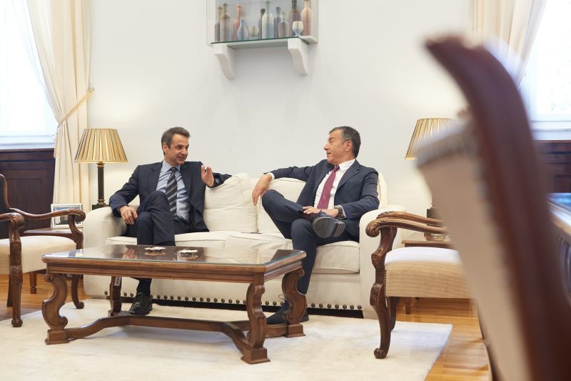 Μητσοτάκης-Θεοδωράκης: Βρήκαν κοινούς τόπους, διαφώνησαν για εκλογές