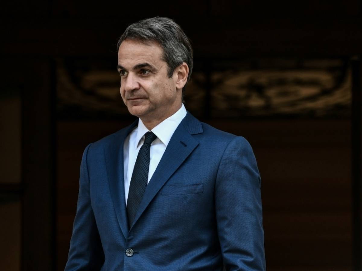 Μητσοτάκης:Να προβάλλουμε μια Ελλάδα που κοιτάζει τον κόσμο με αυτοπεποίθηση