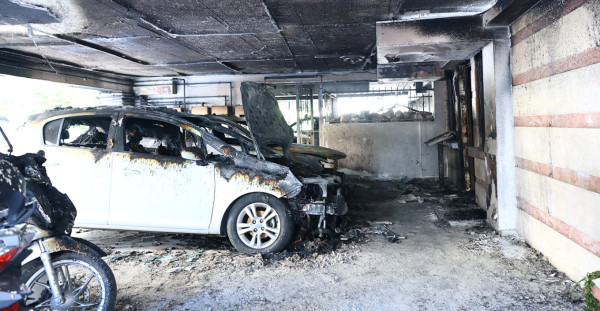 Πέθανε η μητέρα της Αφροδίτης Νέστορα μετά την εμπρηστική επίθεση στο πάρκινγκ της οικίας της