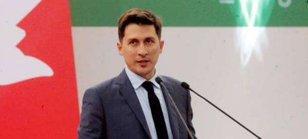 ΚΙΝΑΛ: Κανένας τέως βουλευτής δεν πρέπει να ζητήσει αναδρομικά