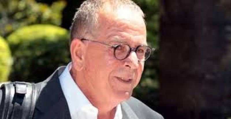 Μουζάλας: Δεν θα κάνουμε τη χώρα κωμόπολη προσφύγων