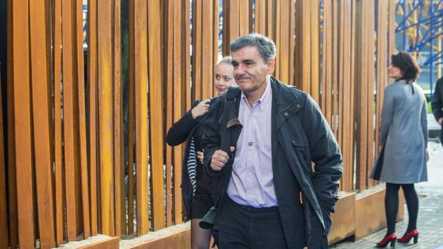 Λάθος το τσουβάλιασμα του Τσακαλώτου με το ΣΥΡΙΖΑ