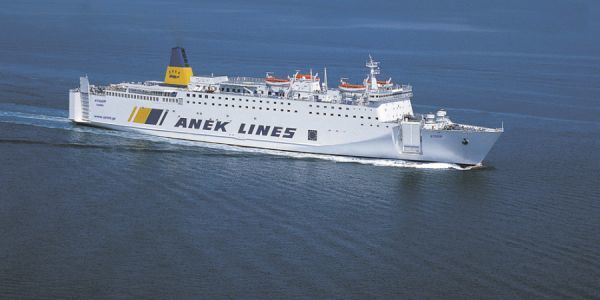 ΑΝΕΚ: Περιορίστηκαν οι ζημιές το α` εξάμηνο