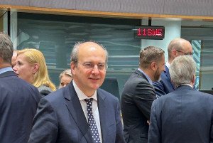 Χατζηδάκης: Συμπληρωματικοί στόχοι η οικονομική ανάπτυξη και η κοινωνική συνοχή