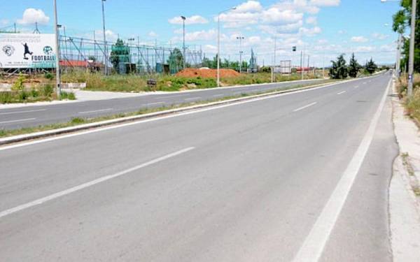 Εργασίες στο δίκτυο οδικού ηλεκτροφωτισμού στην Παλαιά Εθνική Θεσσαλονίκης -Κιλκίς