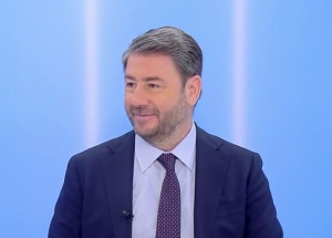 Ανδρουλάκης: Ζημιογόνα η ταύτιση της κυβέρνησης με Νετανιάχου - Στη Βουλή έγινε πλυντήριο των ευθυνών Καραμανλή