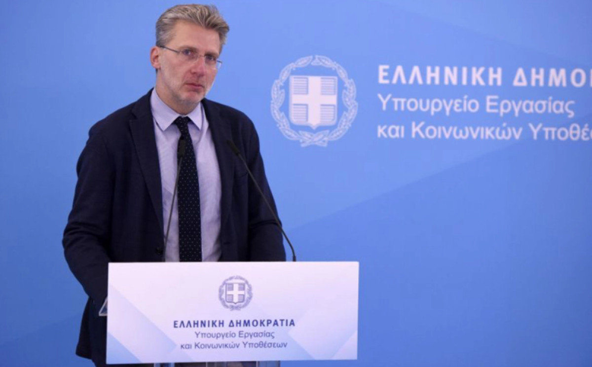 Κι επίσημα κυβερνητικός εκπρόσωπος έως τις εκλογές ο Σκέρτσος