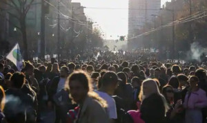 Αμερικανικό «δάκτυλο» βλέπουν Σερβία και Ρωσία στις διαδηλώσεις στο Βελιγράδι
