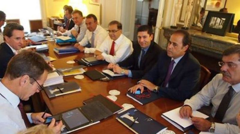 Τρόικα: Σε χαμηλή πτήση στην Αθήνα αναμένει τις επιλογές της Βουλής