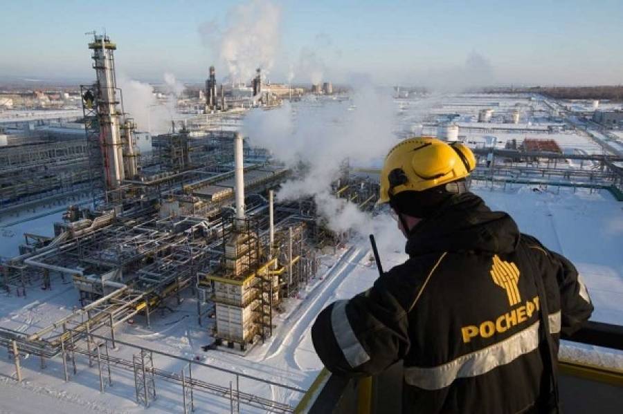 Πτώση 16,4% στις ρωσικές εξαγωγές πετρελαίου το 2020