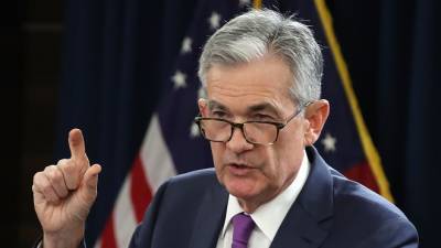 Fed: «Βλέπει» αμετάβλητα επιτόκια μέχρι το 2023-Ανάπτυξη 6,5% το 2021