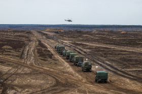 Παρατείνονται οι κοινές στρατιωτικές ασκήσεις της Μόσχας με τη Λευκορωσία