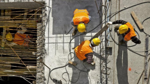 Κατασκευές: Εξασθένιση των προσδοκιών- «Αγκάθι» η έλλειψη εργατικού δυναμικού