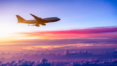 Κομισιόν: Έρευνα σε 20 αεροπορικές εταιρείες για «πράσινο ξέπλυμα»