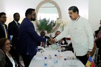 «Λευκός καπνός» μεταξύ Βενεζουέλας και Γουιάνας για το Εσεκίμπο