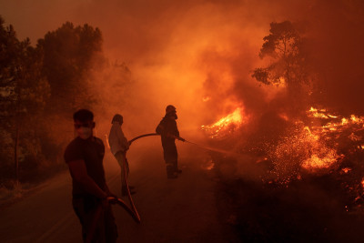 Πυρκαγιές: Συνεχίζεται για 16η ημέρα ο εφιάλτης στον Έβρο