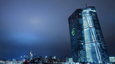 Bloomberg: Ανακούφιση για Fed-ΕΚΤ από τα αναμενόμενα στοιχεία για δομικό πληθωρισμό