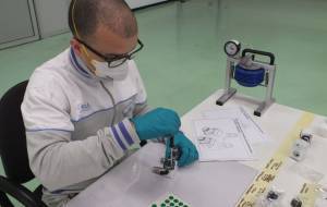 Φουλάρουν οι μηχανές της FIAT-CHRYSLER για την παραγωγή ιατροφαρμακευτικού υλικού