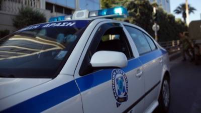 Τρεις συλλήψεις για διακίνηση ναρκωτικών στις Αχαρνές