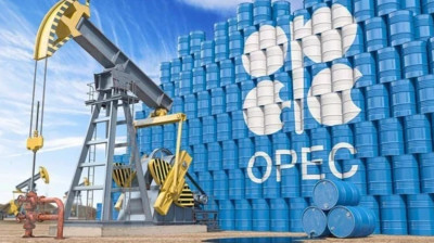 Ο OPEC+ εξετάζει περισσότερες περικοπές στην παραγωγή πετρελαίου